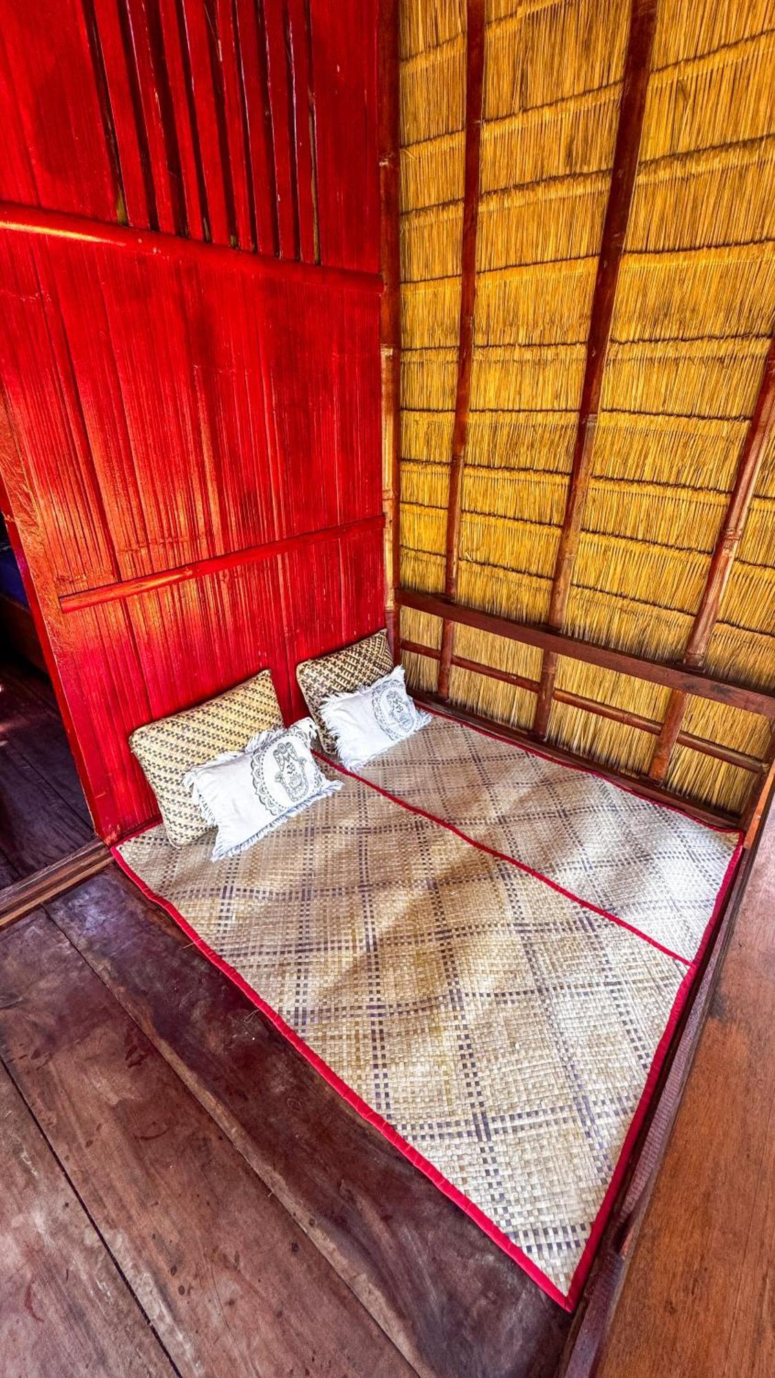 Sten Homestay *